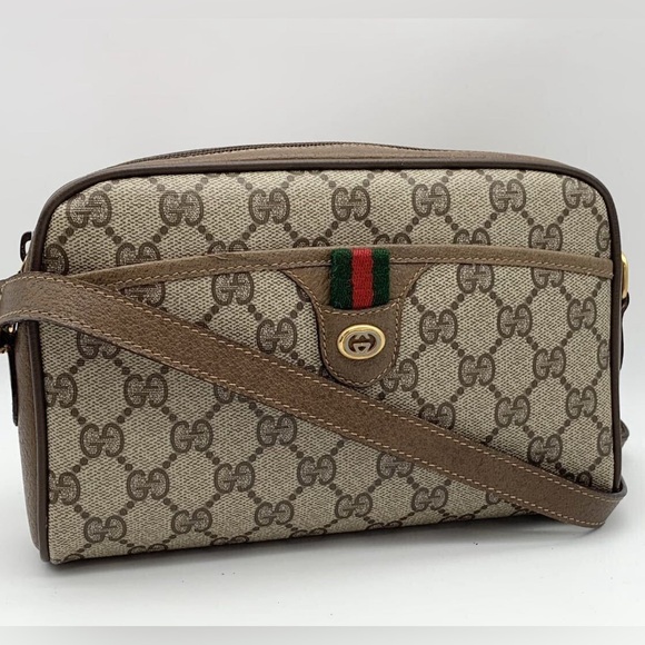 Gucci Handbags - Authentic GUCCI GG Shelly Line Cross Body Shoulder Bag